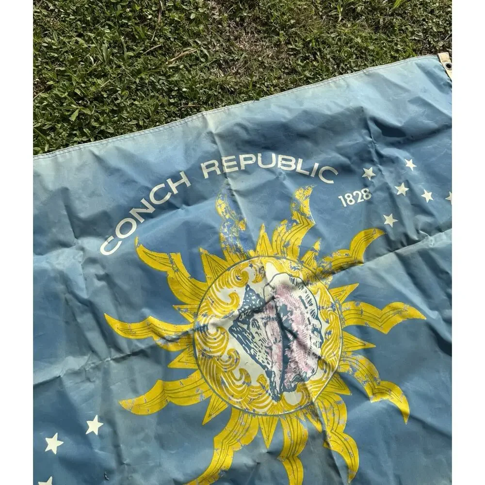 VINTAGE CONCH REPUBLIC AND CAT CAY FLAG - BORDER PATROL STICKER